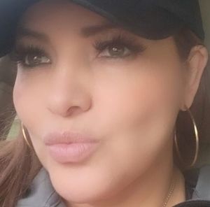 Meet your Posher, Carolina